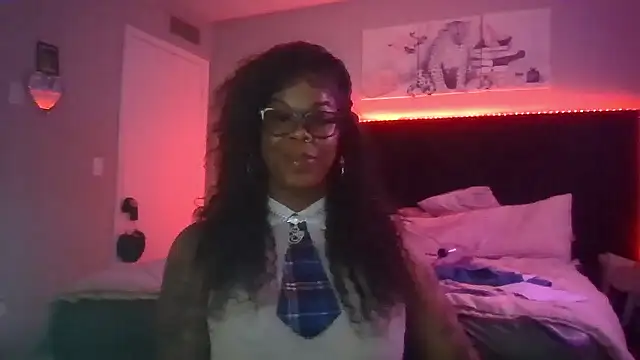 Chat XXX ao vivo de TattedBeautyCakz