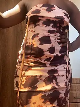 Assbigger234's Live XXX Chat