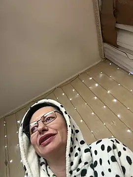 Amberhotqueen 现场XXX聊天