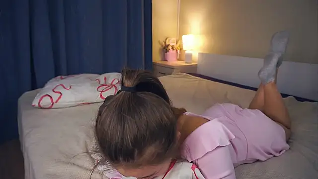 Czat XXX na żywo – LoraDavi