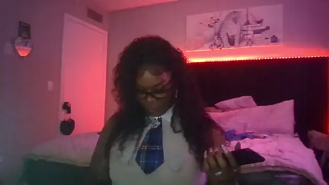 TattedBeautyCakz Chat XXX live