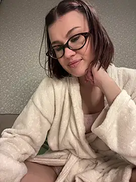 RinaCat Adlı Modelin Canlı XXX Sohbeti