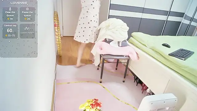 Yuzuki-sweet Chat XXX live