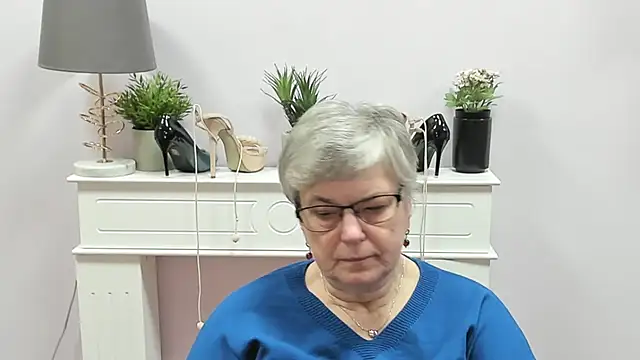 Pokazy przed kamerką – IrisDream