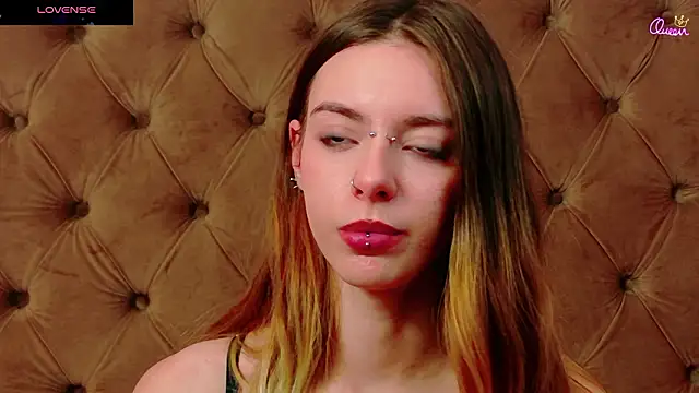 CoraVex – Live XXX-chat