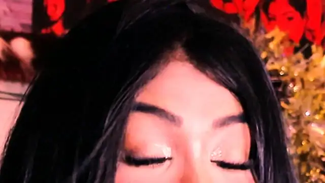 Czat XXX na żywo – indian_dreamgirl