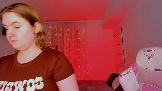 lovelyy_julia Live XXX-chat