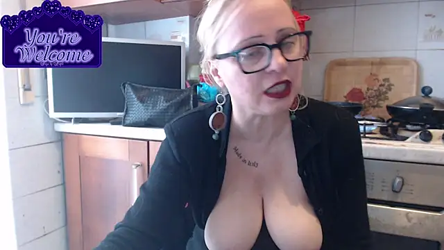 martachatte লাইভ XXX চ্যাট