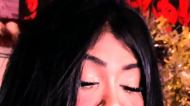 indian_dreamgirl élő XXX-chatje