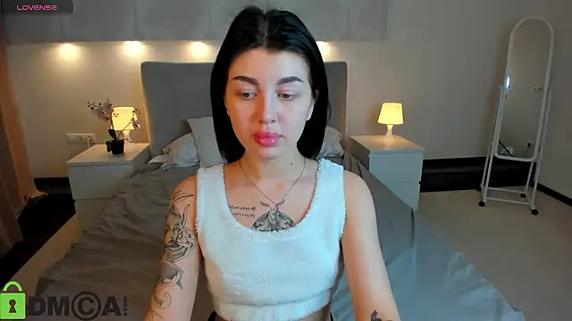 Karolina_Kar's Live XXX Chat