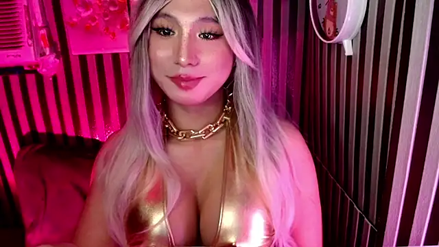 HoresCOCKLUCY: онлайн-секс-чат