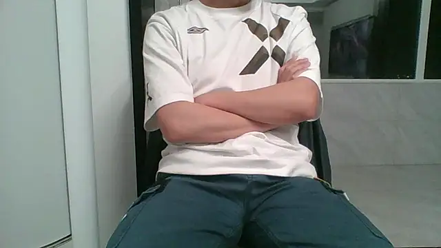 nole_china7 Adlı Modelin Canlı XXX Sohbeti