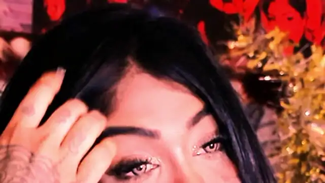 indian_dreamgirl: онлайн-секс-чат