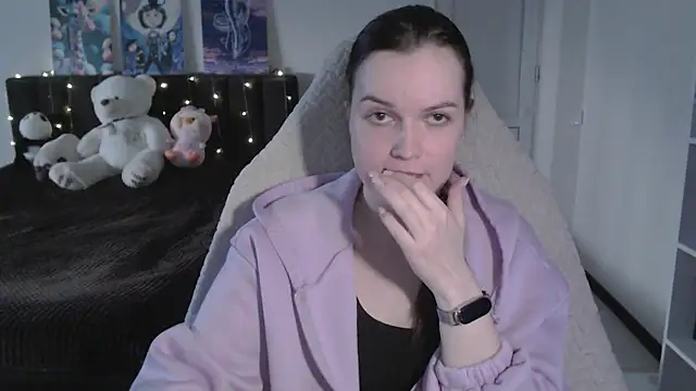 Little_flowers 即時 XXX 聊天