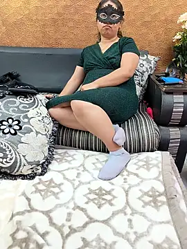 Iampriyaaa15 – Live XXX-chat