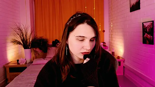 TessaMill Chat XXX live