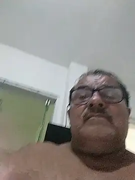 Misterymem63's Webcam Show