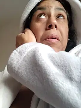 Czat XXX na żywo – Molly_newman6