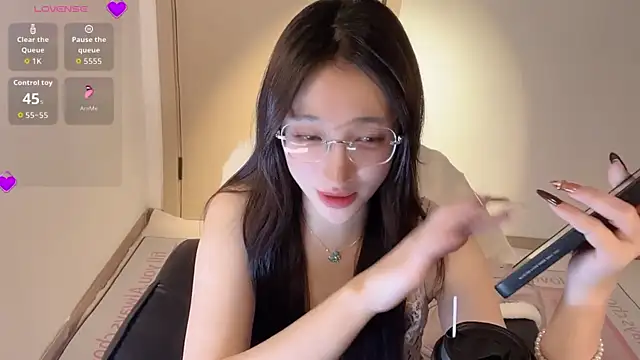 Živý XXX chat Seraphina-se