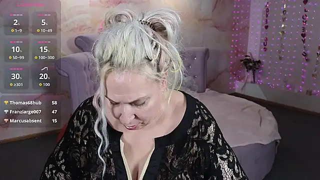 Penelope_Pinky Live XXX-chat