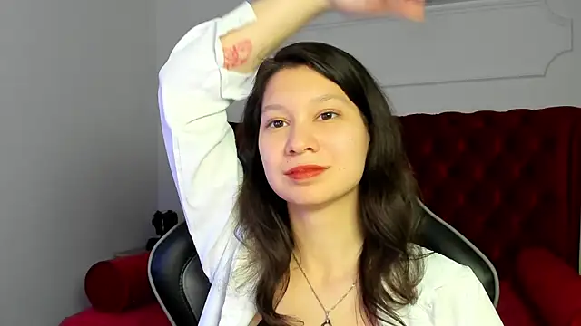 SaraDenars' Live XXX Chat