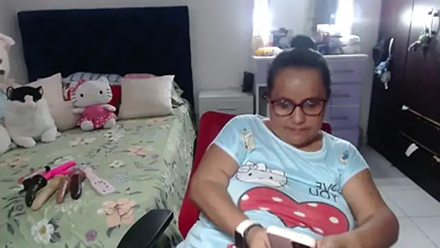 pervert_mommy_ Chat XXX in diretta