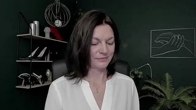 VivianWILD Chat XXX in diretta