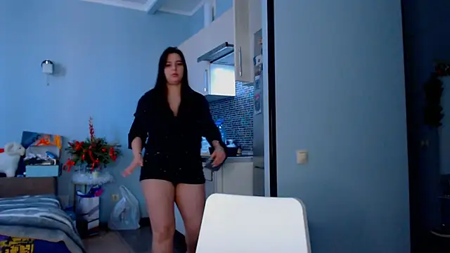 NikiWhite Chat XXX in diretta