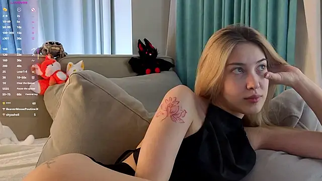 AngelicRice Chat XXX in diretta