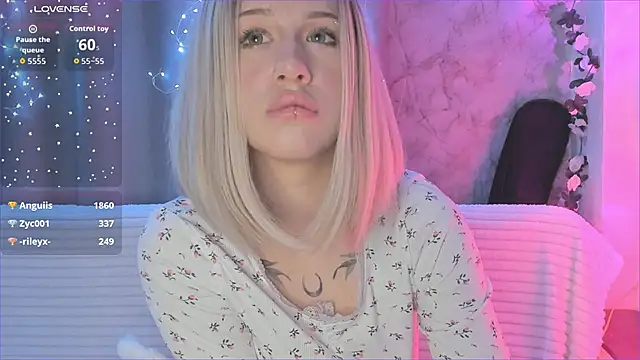 Онлайн чат XXX Necucubi02