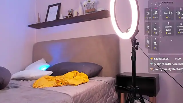 AlexySexxxy Chat XXX in diretta