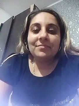 AntoAntonianna Chat XXX in diretta