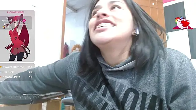 Chat XXX Live Saray_extrovert_