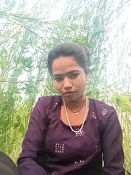 Jooli_sakya's Live XXX Chat