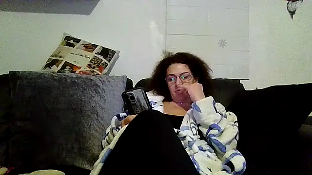 RubyyRosee 现场XXX聊天