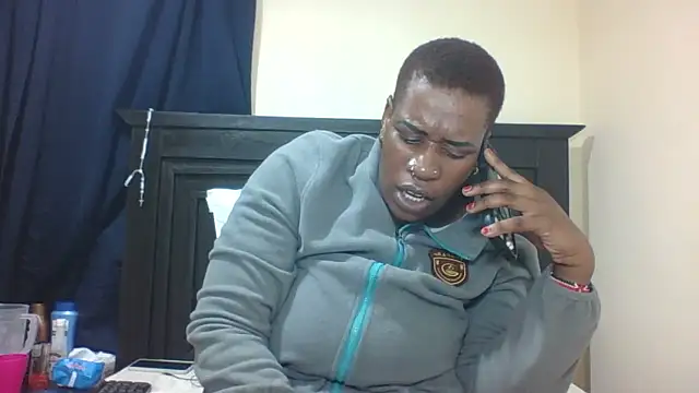 Онлайн чат XXX SexyTirries13