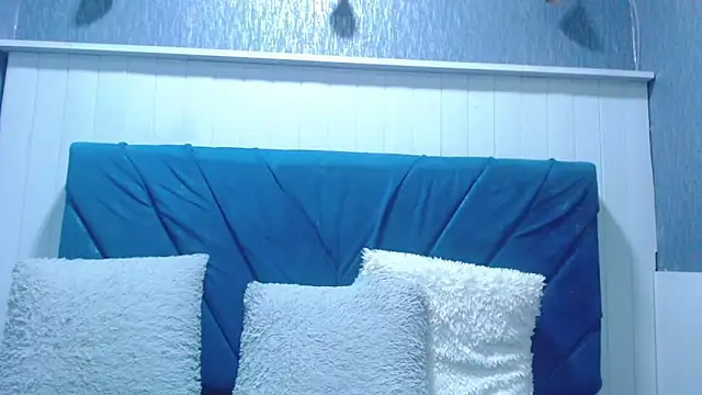 NathaliaSmith3x 现场XXX聊天