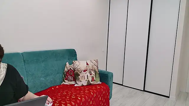 Sandra_Sunrise 现场XXX聊天