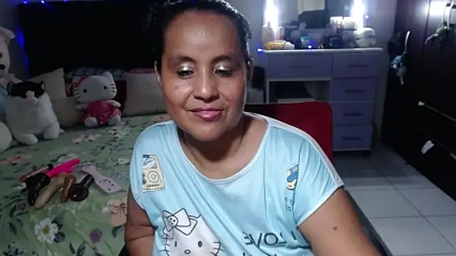 دردشة pervert_mommy_ الجنسية المباشرة