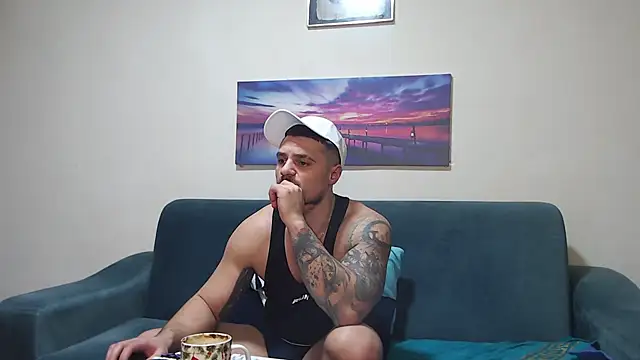 Tiberius_hunk's Webcam Show