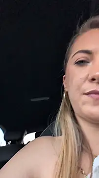 Risky_girl23 Webcam-Show