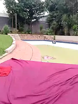 แชท XXX สดของ SexyAssQueenX