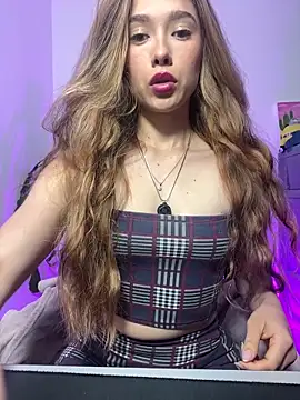 Czat XXX na żywo – your_little_girl7