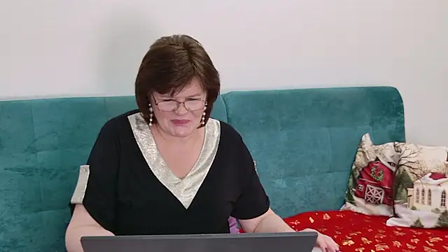 Sandra_Sunrise: онлайн-секс-чат