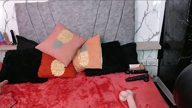 VIOLETTA-HOT Live XXX-Chat