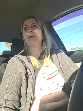 NikkiBlisss Adlı Modelin Canlı XXX Sohbeti