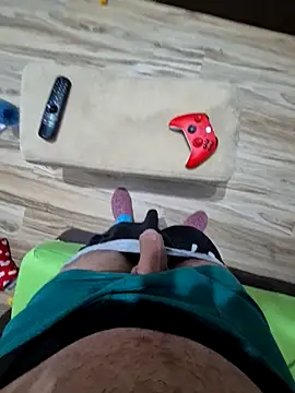 vali23 即時 XXX 聊天