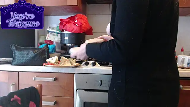 martachatte Adlı Modelin Canlı XXX Sohbeti