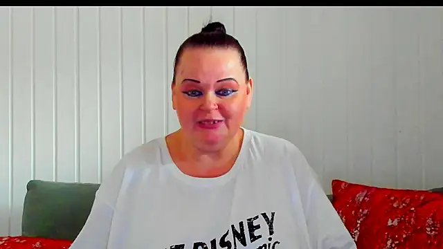 Chat XXX en directo de MilanaBiegert