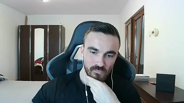 Czat XXX na żywo – mu5clemania2